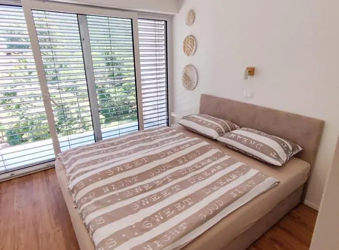 アパート House Sara