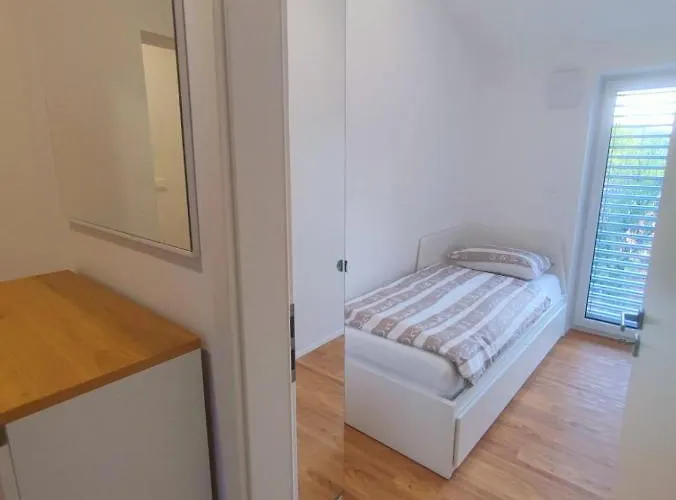 Apartment House Sara Kozina