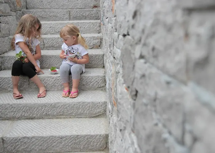 Apartment House Sara